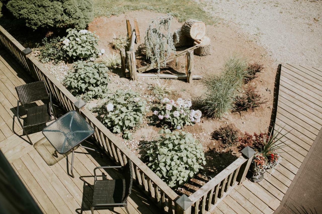 Bye The Bay Bed And Breakfast Ridgetown Εξωτερικό φωτογραφία